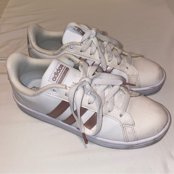 adidas baseline youth sneaker rose gold